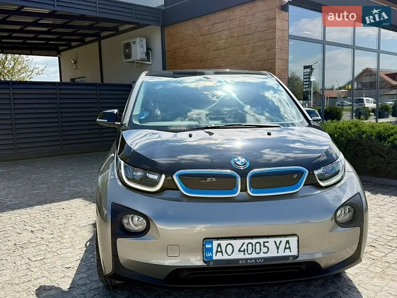 BMW I3