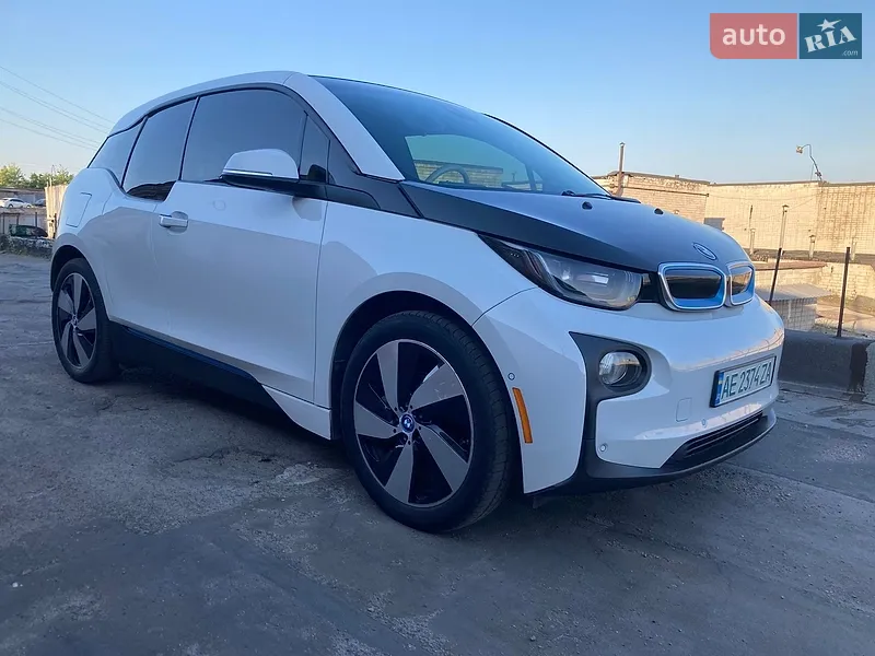 BMW I3