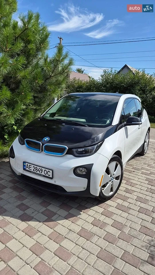 2015 BMW i3 - мініатюра 2