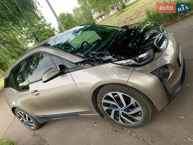 BMW I3