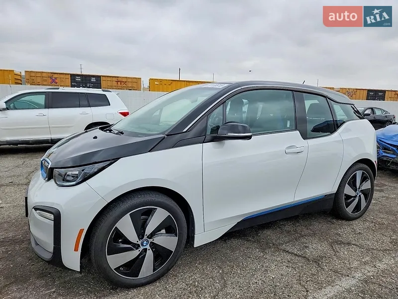 BMW I3