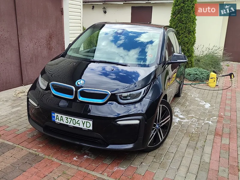 BMW I3