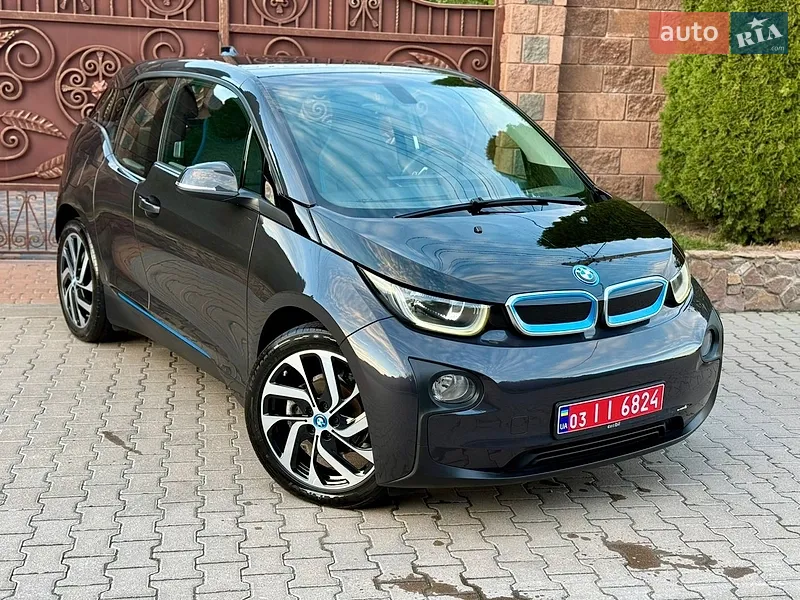 BMW I3