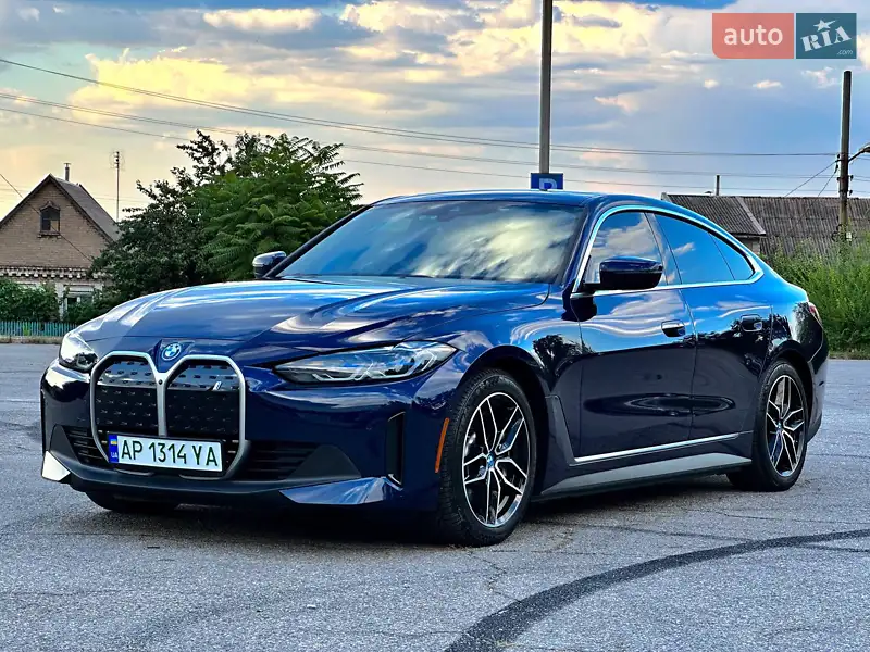 BMW i4