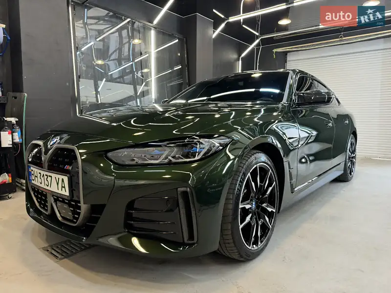 BMW i4