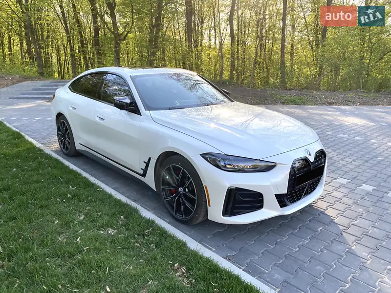 BMW i4