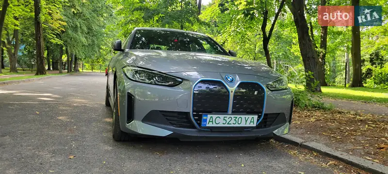 BMW i4