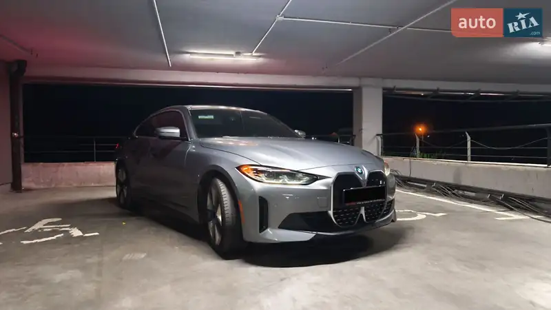 BMW i4 2023