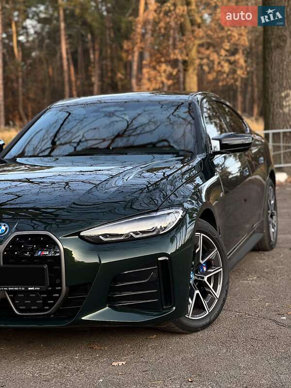 Легкові BMW i4