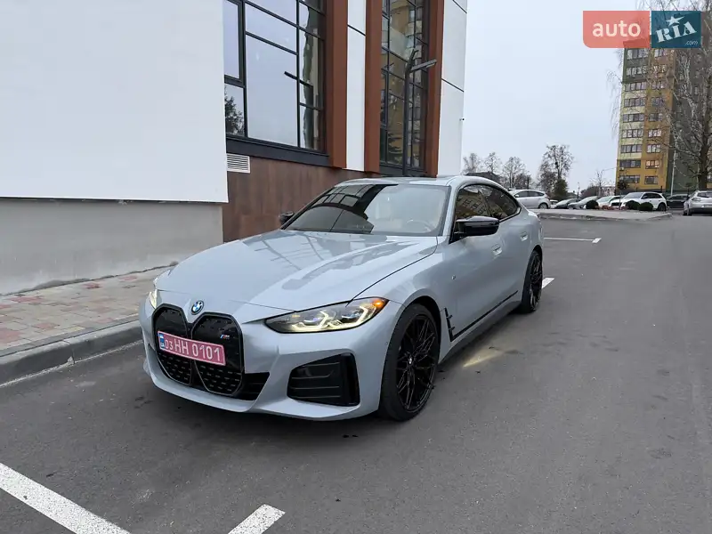 BMW i4