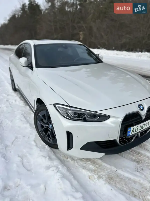 BMW i4