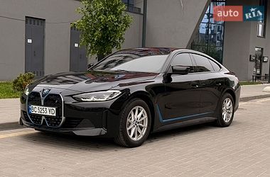 BMW i4  2023