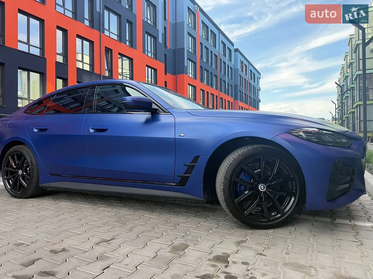 2023 BMW i4 - фото 1