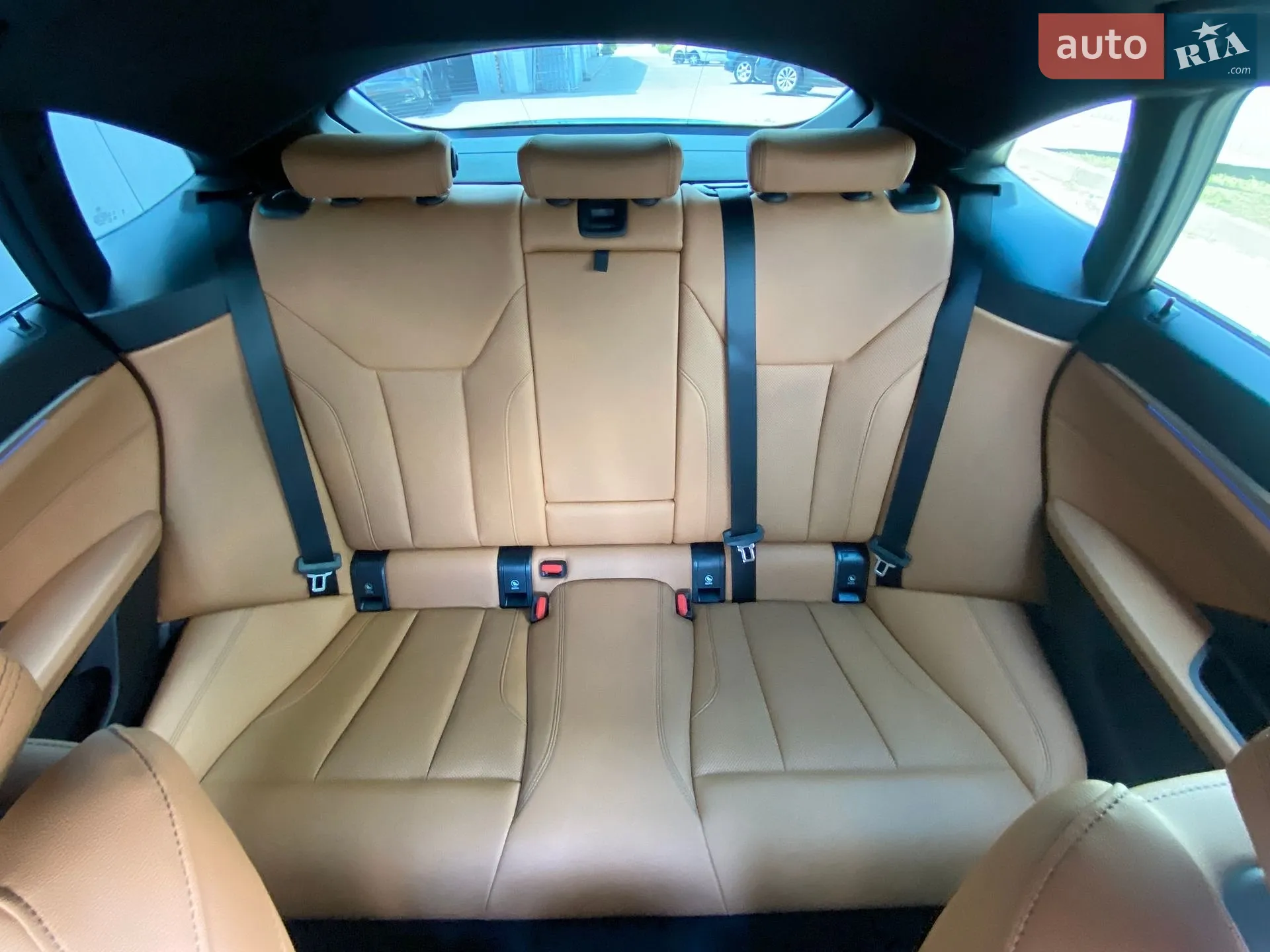 BMW i4 2023 VIN WBY43AW00PFR06130 фото оголошення 15 з 35