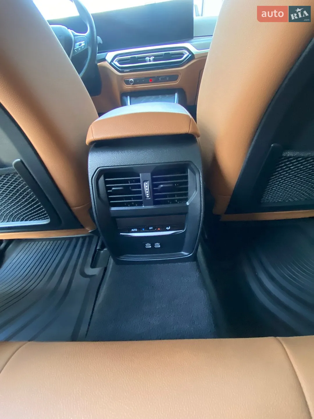 BMW i4 2023 VIN WBY43AW00PFR06130 фото оголошення 18 з 35