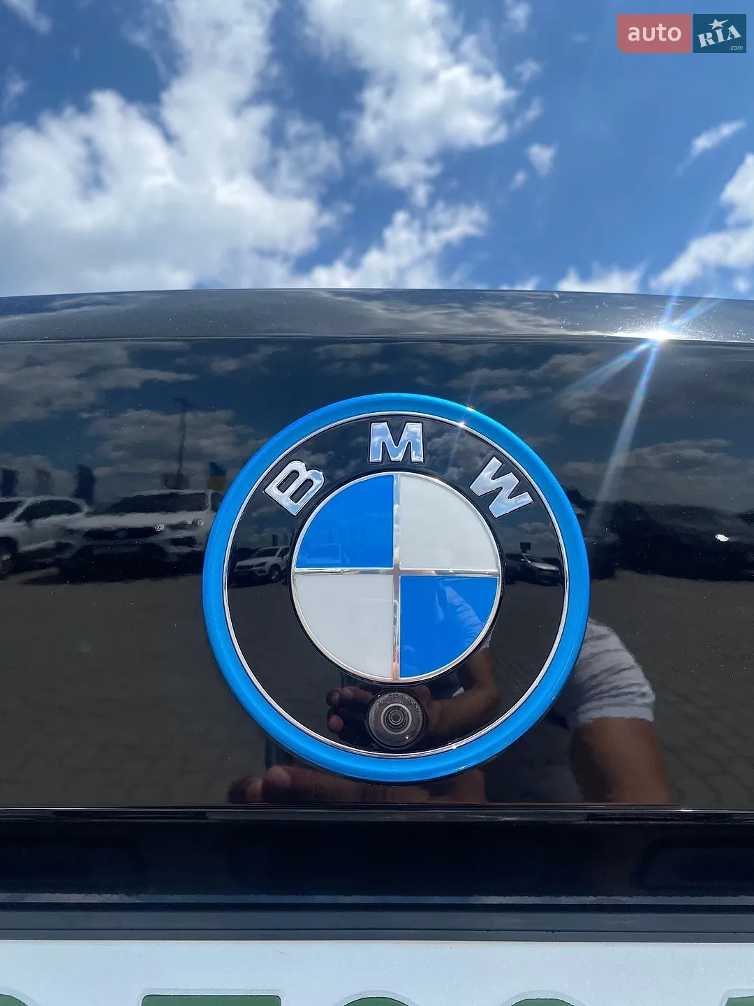 BMW i4 2023 VIN WBY43AW00PFR06130 фото оголошення 33 з 35
