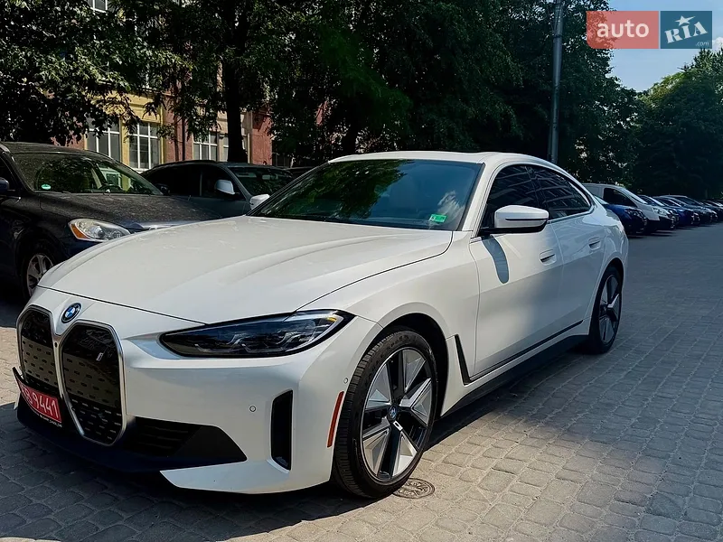 BMW i4
