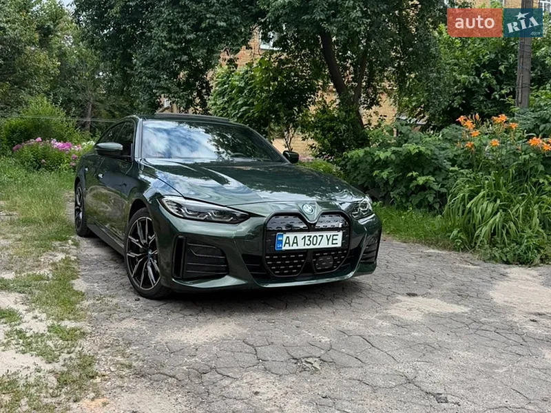 BMW i4