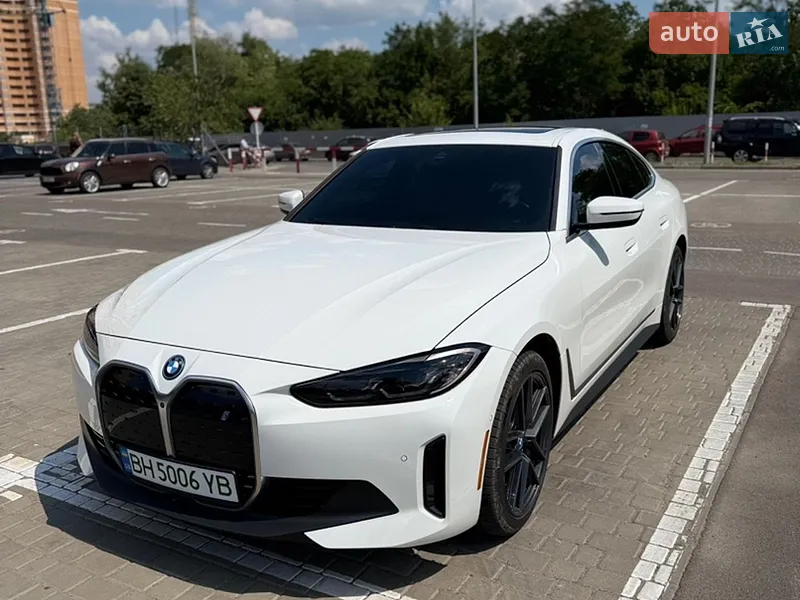 BMW i4