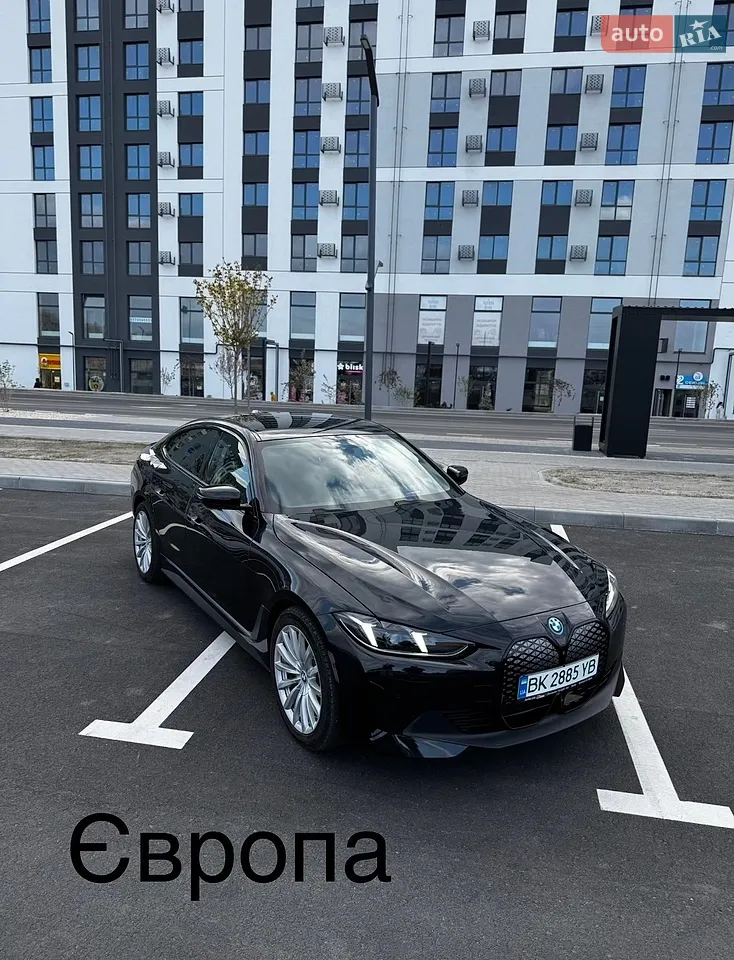 2025 BMW i4 - фото 1