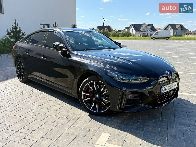 BMW i4