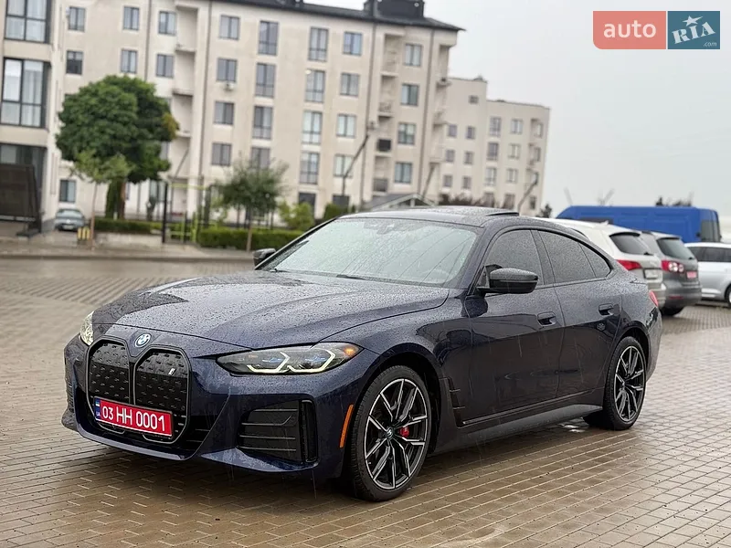 BMW i4