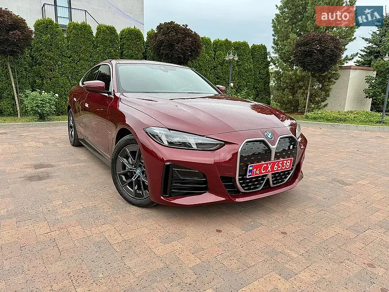BMW i4