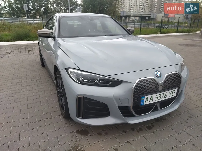 BMW i4