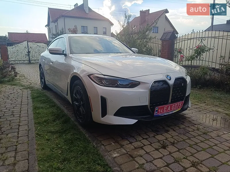 BMW i4