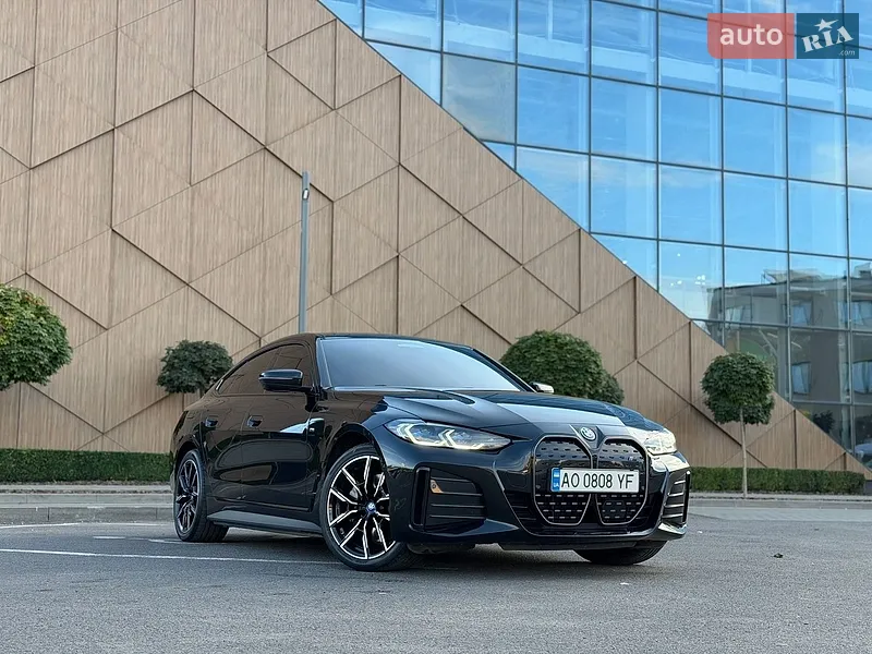BMW i4