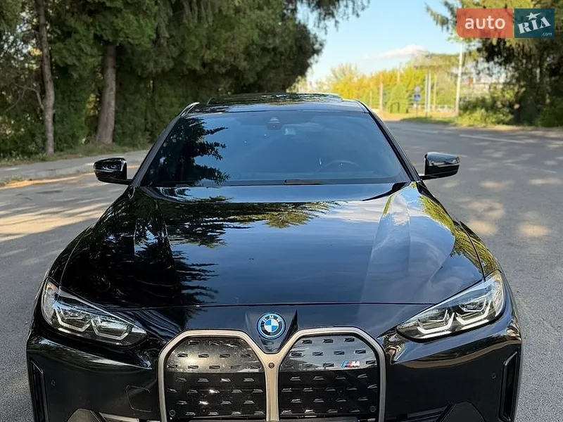 BMW i4