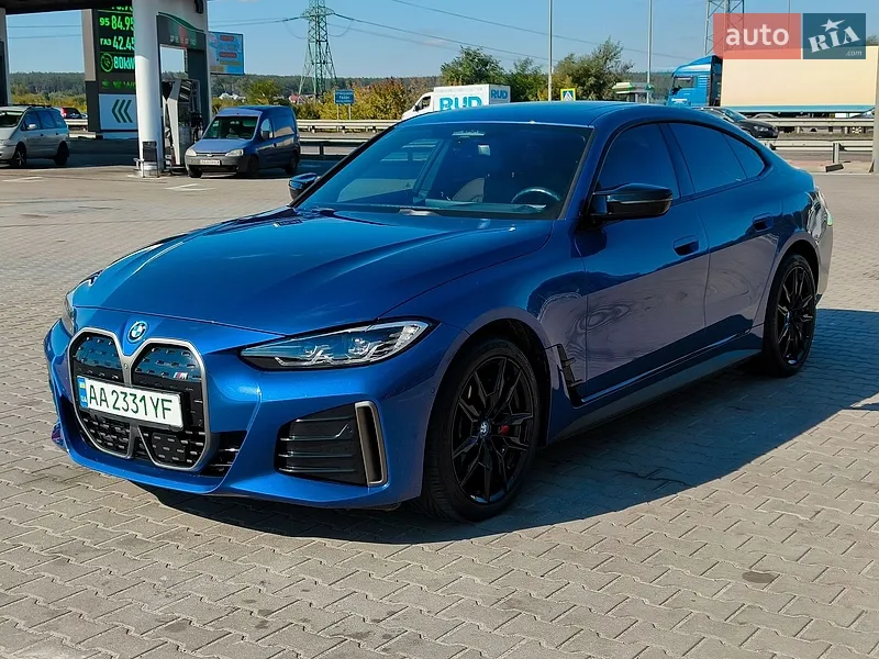 BMW i4 2023