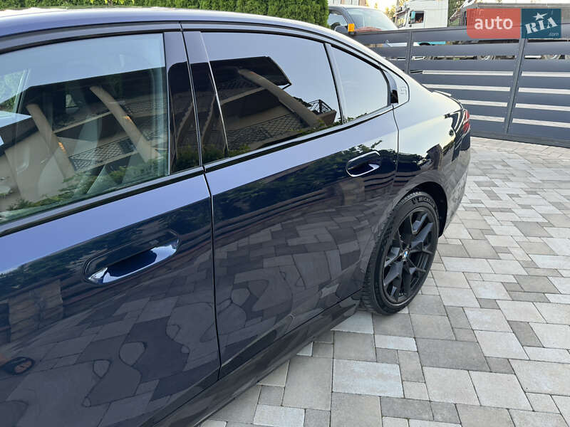 Седан BMW i5 2023 в Ивано-Франковске