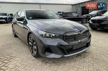 BMW i5  2025