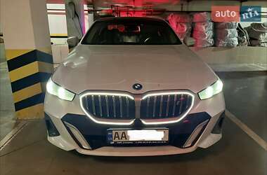 BMW i5 2024