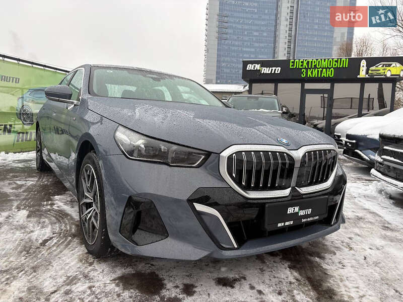 Легковые BMW i5