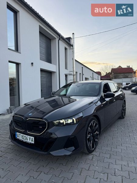 Универсал BMW i5