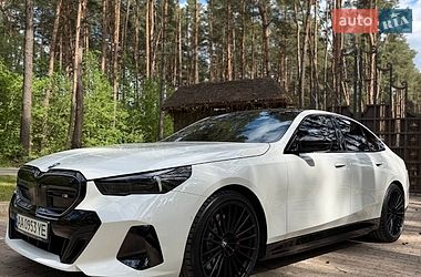 BMW i5  2023