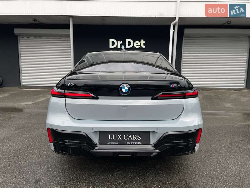 Седан BMW i7 2023 в Києві фото 38 Седан BMW i7 2023 в Києві