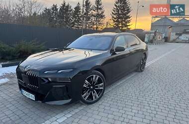 BMW i7  2023