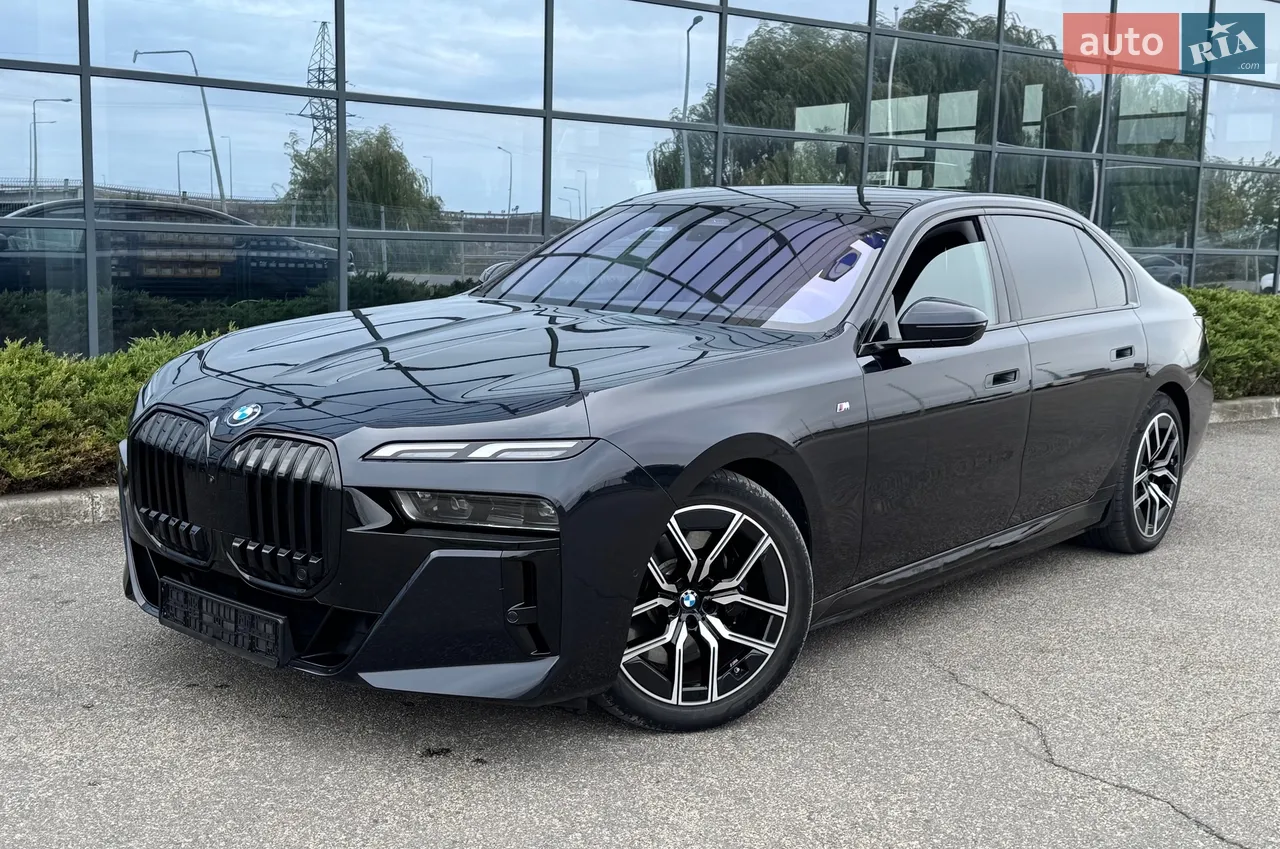 2023 BMW i7 - мініатюра 4