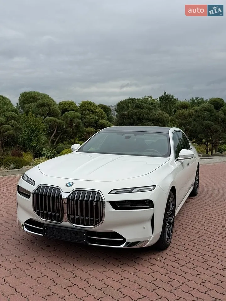2023 BMW i7 - мініатюра 2