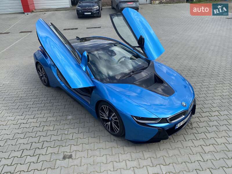 BMW i8