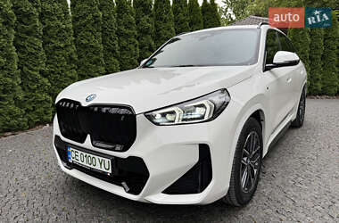 BMW iX1  2023