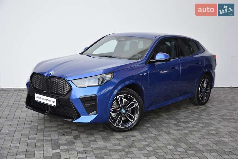 Легкові BMW iX2