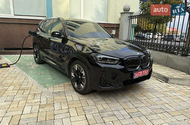 BMW iX3  2023