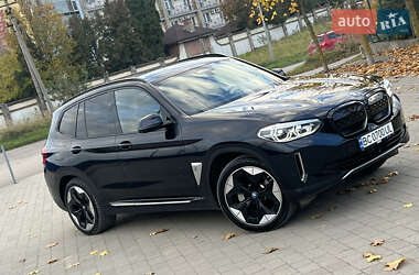BMW iX3  2021