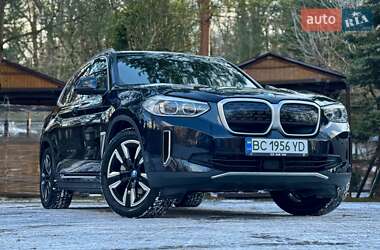 BMW iX3  2021