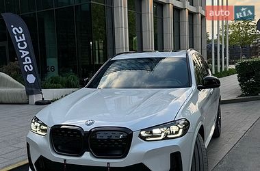 BMW iX3  2024