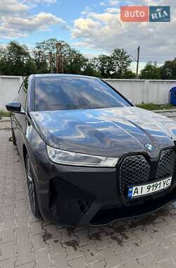 BMW iX  2022